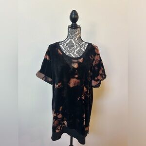ATKO Black and Brown Short Sleeve Tie-Dye Velour Tunic Top S